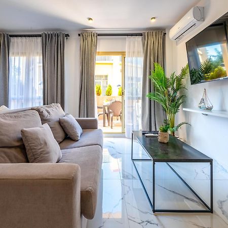 Appartamento Oleholidays 601 Romana Playa Junto Al Mar Marbella Esterno foto